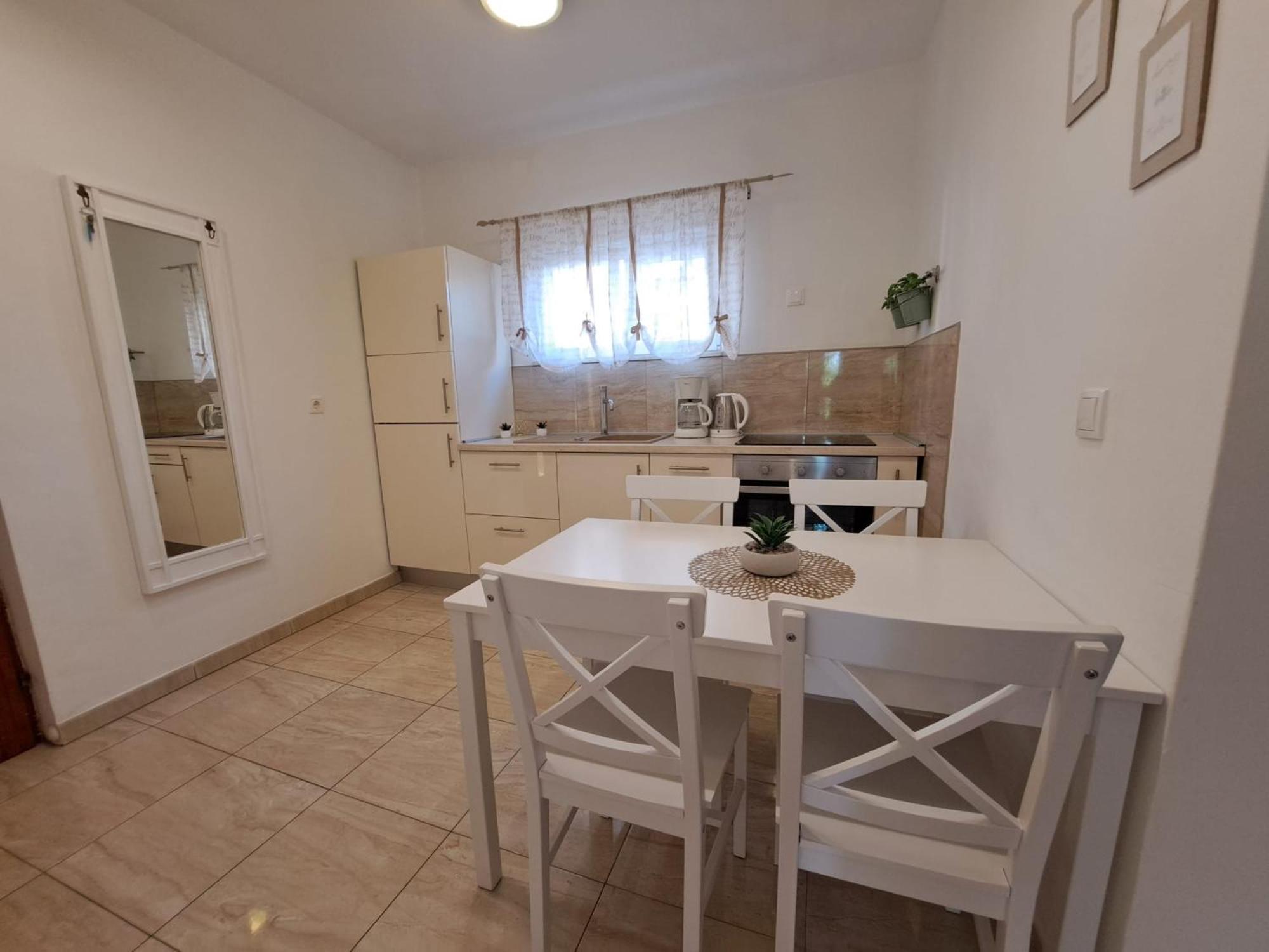 Ana Appartement *