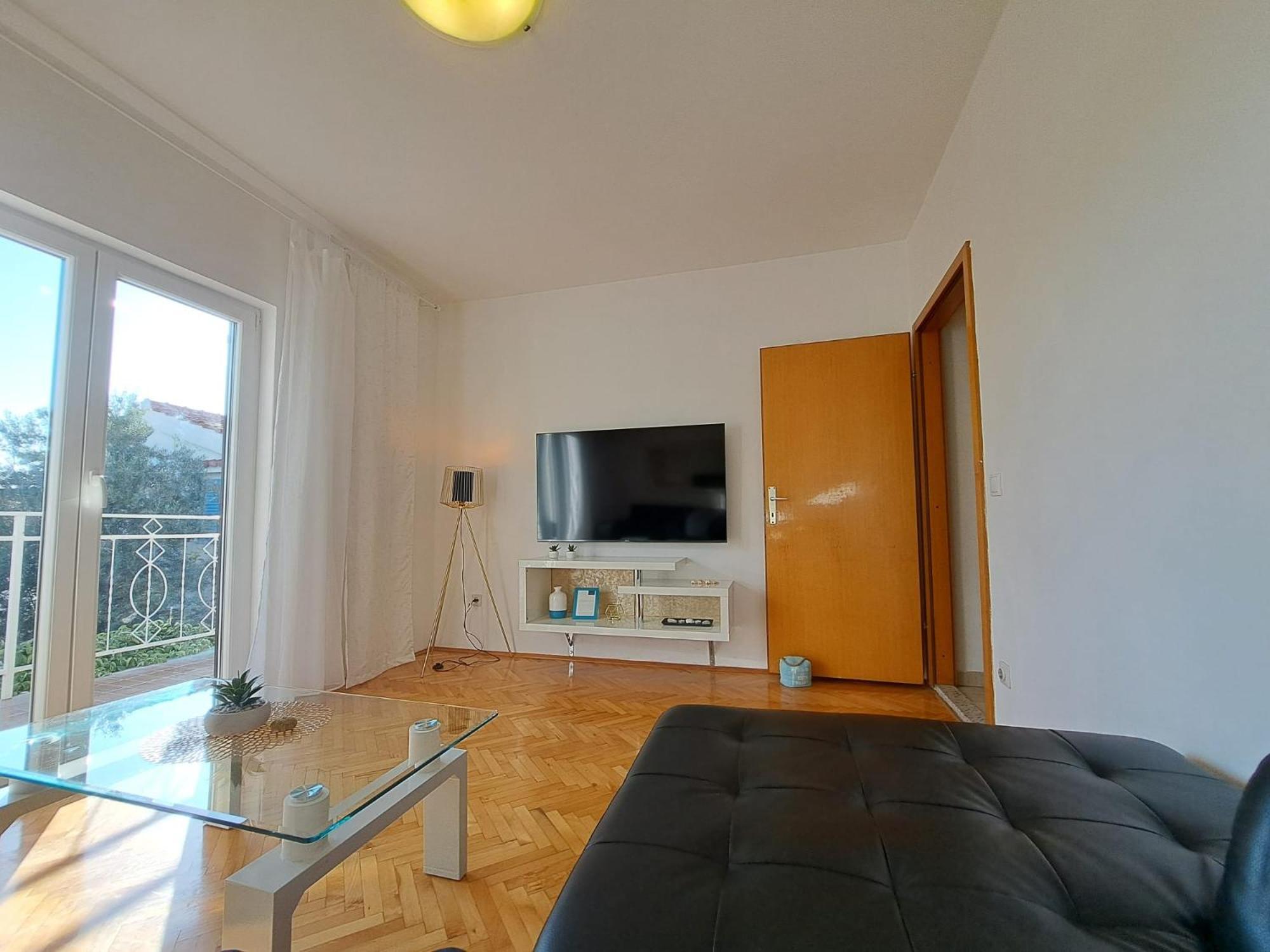 Apartment Ana Zaboric, 50 M Od Sljuncane Plaze *